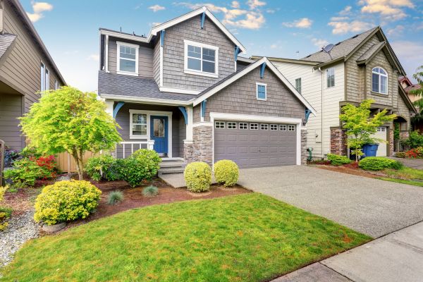 Curb Appeal Landscaping in Collierville